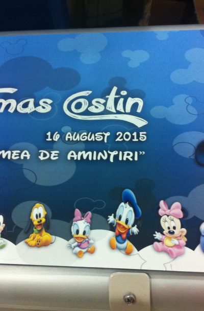 Carte de amintiri pentru botez cu Mickey Mouse