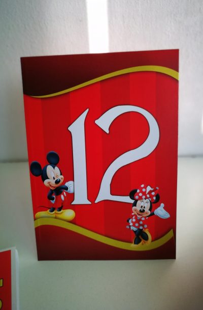 Numere de masa cu Mickey si Minnie